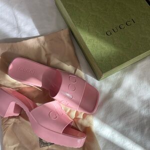 Gucci Rubber Slide Sandal